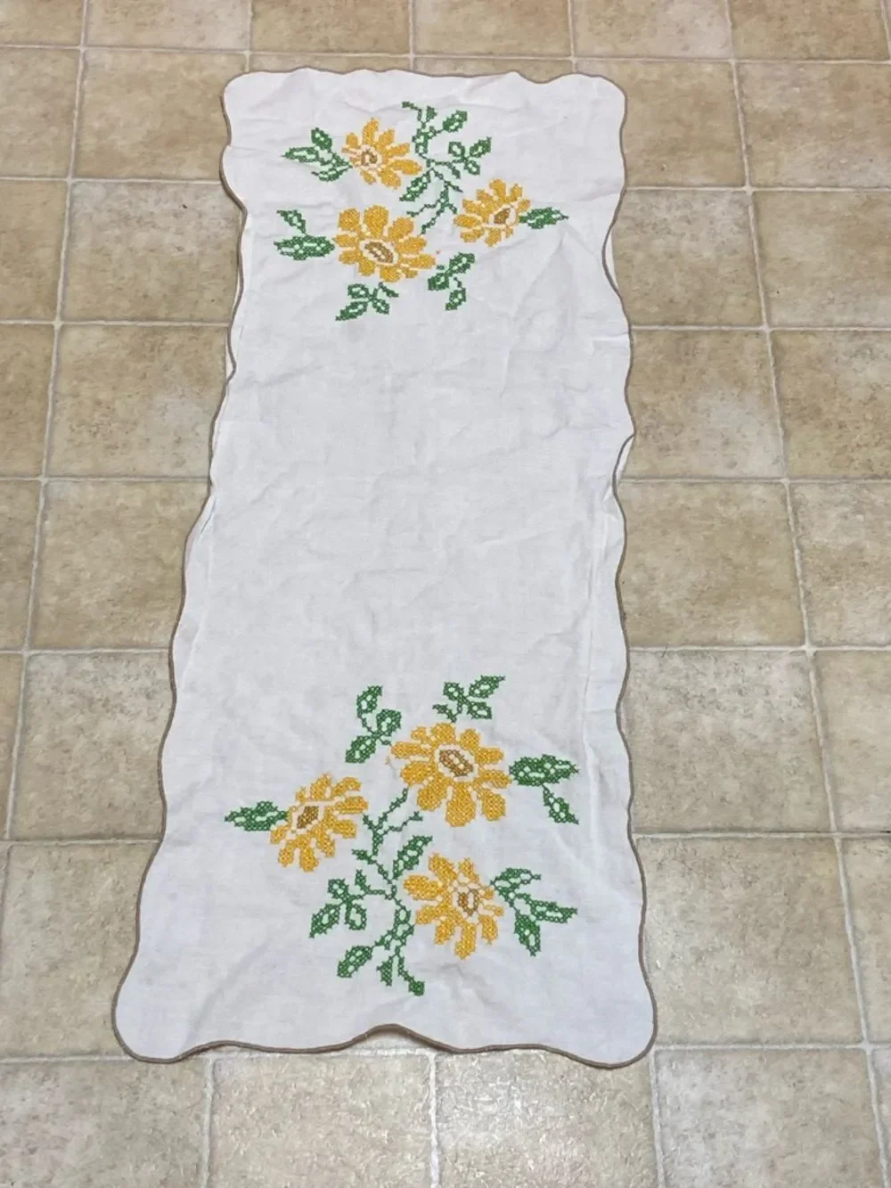Hand-Embroidered Floral Linen Table Runner - Yellow & Green Size 15”x36”